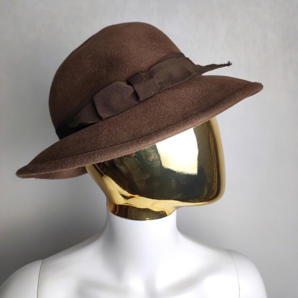 Madcap England Accessories - Vintage MadCap 100% Wool Brown Women's Hat with Ribbon Detail